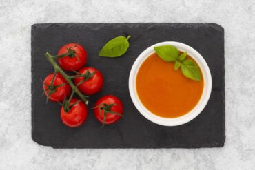 Tomato Basil Soup with Fresh Tomatoes