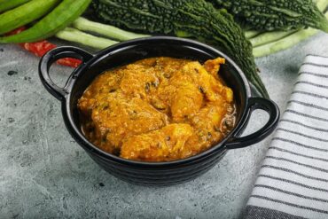 Instant Pot Chicken Paprikash